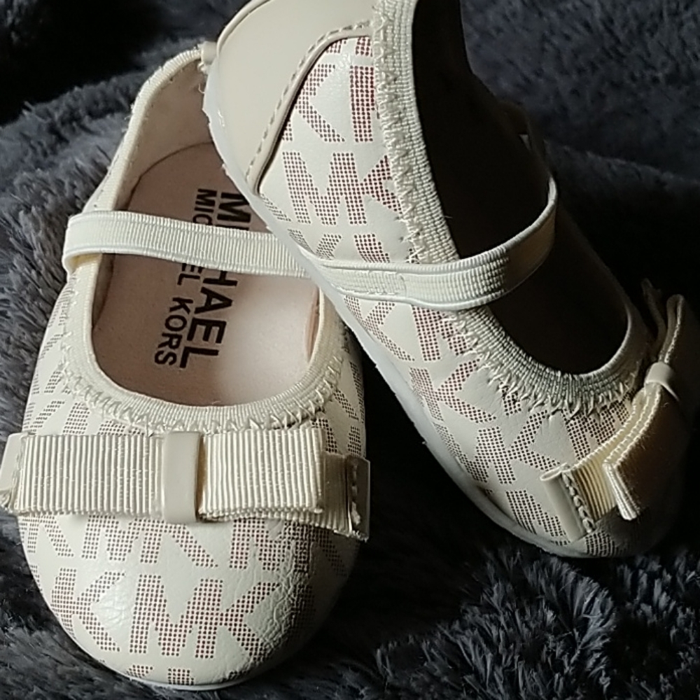 Michael kors baby shoes size 3